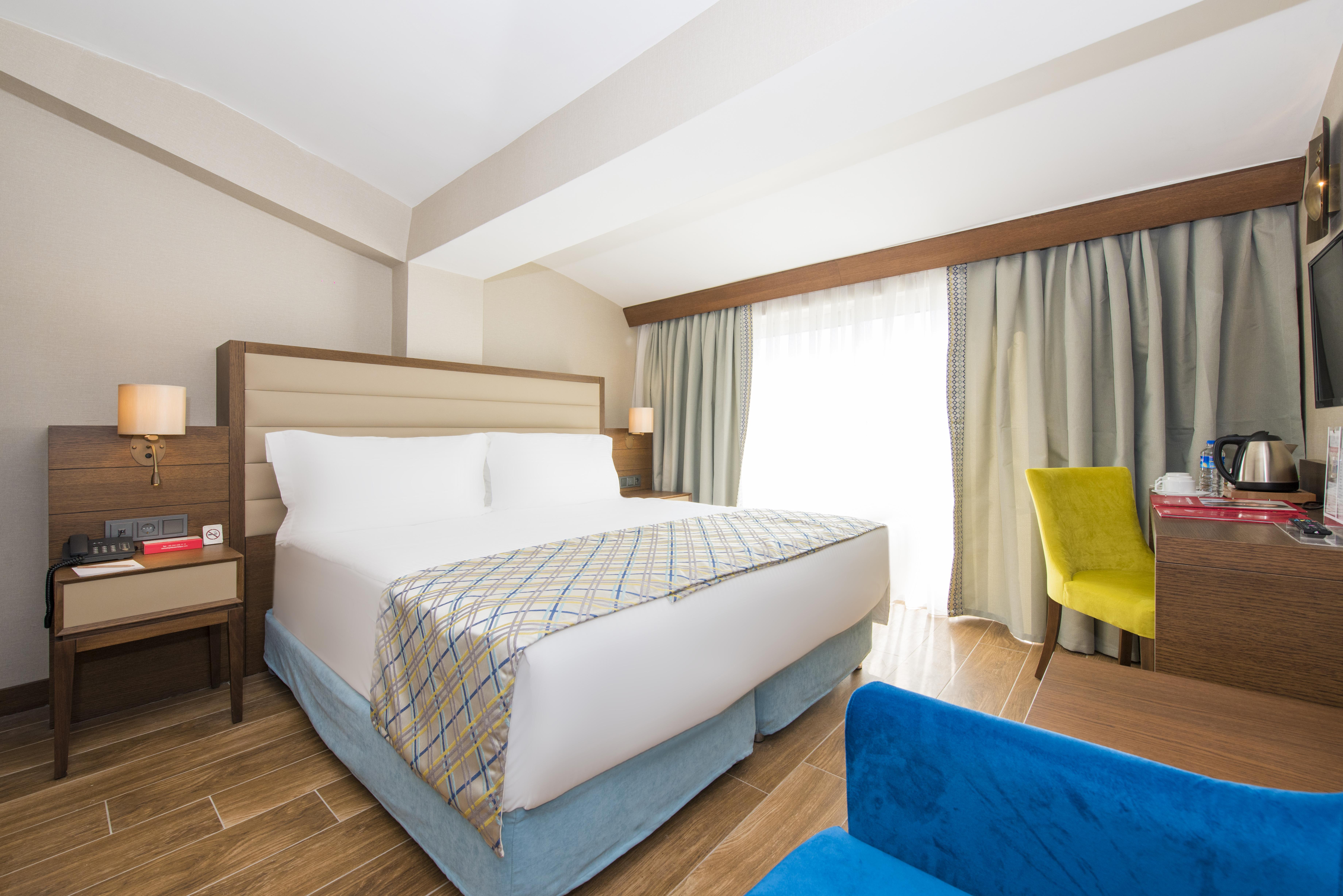 Ramada Plaza Antalya Hotel Luaran gambar Deluxe Room