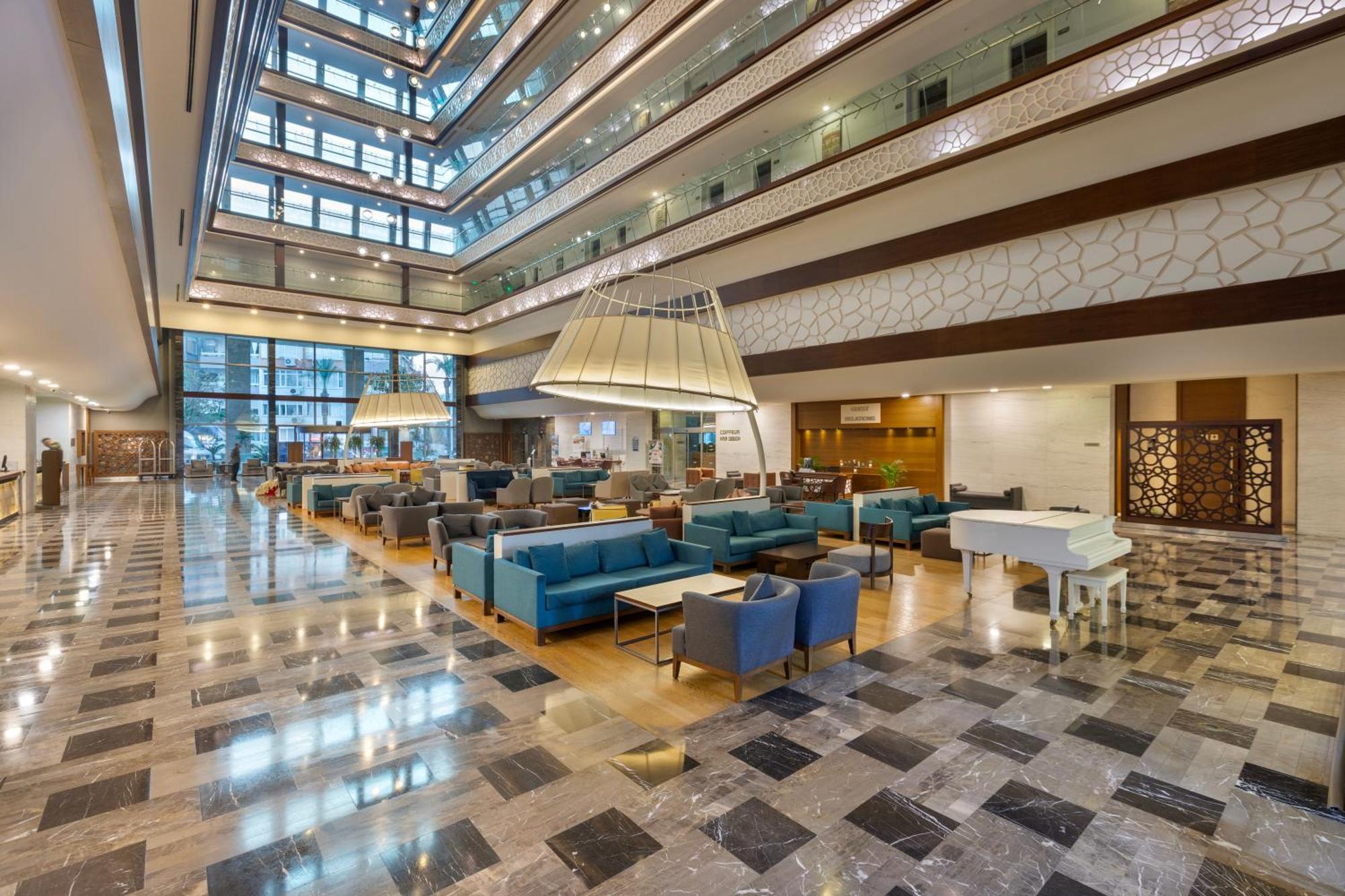Ramada Plaza Antalya Hotel Luaran gambar Lobby